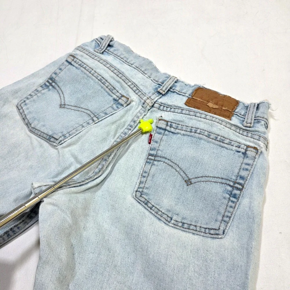 Levi's 550 Jeans Mens 29x32 Light Wash Relaxed Fit Tapered Leg Vintage Denim